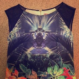 Julia Jordan Geometric dress with mesh sleeves